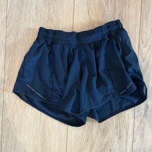 Lululemon Hotty Hot High Rise Short 4”